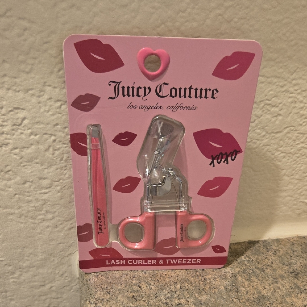 Juicy Couture Pink Beauty Tool Set New